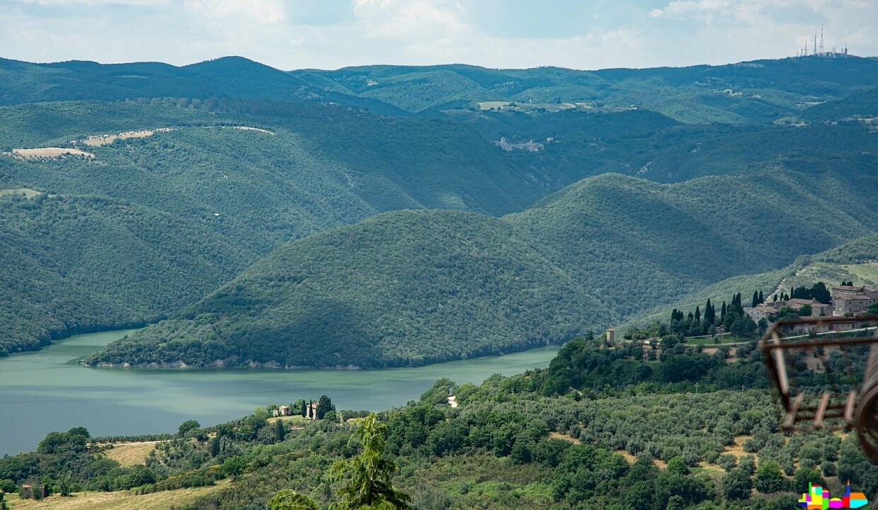 Civitella Del Lago Historic Villa For Sale