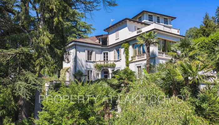 Historic Villa for sale Dizzasco, Lombardy,  Italy