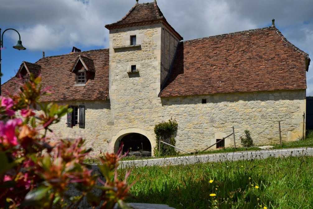 Billeder Former winery with manor and vacation home, Quercy region