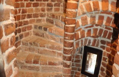 Historical tower for sale Malbork, Brama Garncarska, Pomeranian Voivodeship:  