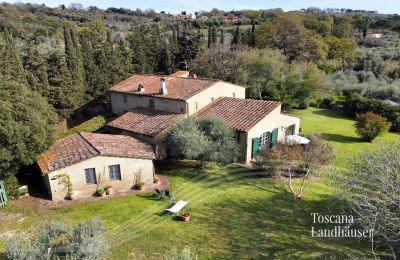 Landhus købe Castagneto Carducci, Toscana, RIF 3057 Blick auf Anwesen