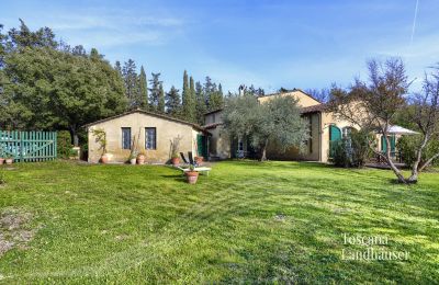 Landhus købe Castagneto Carducci, Toscana, RIF 3057 Blick auf Gebäude