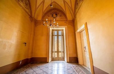 Castle for sale Manduria, Apulia:  