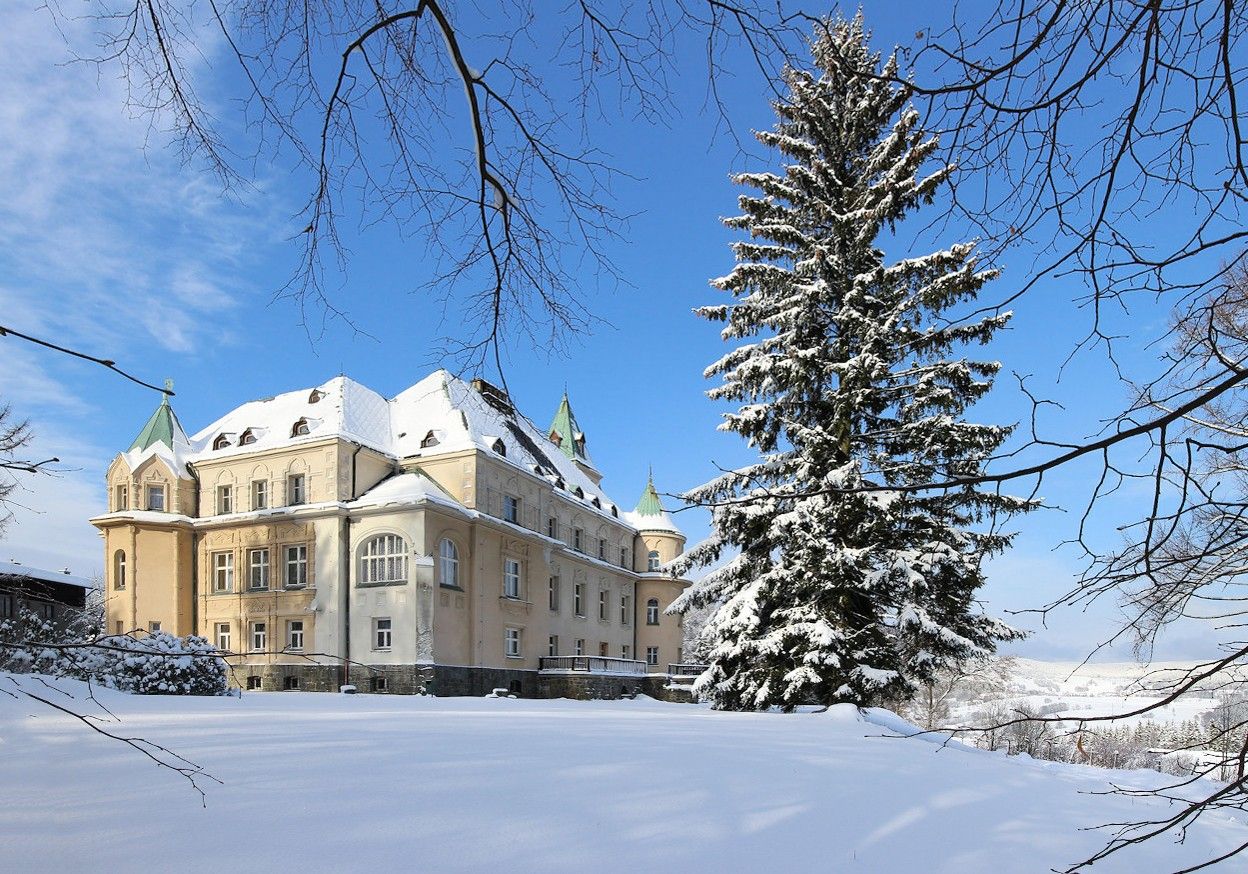 Photos Castle hotel in the Giant Mountains