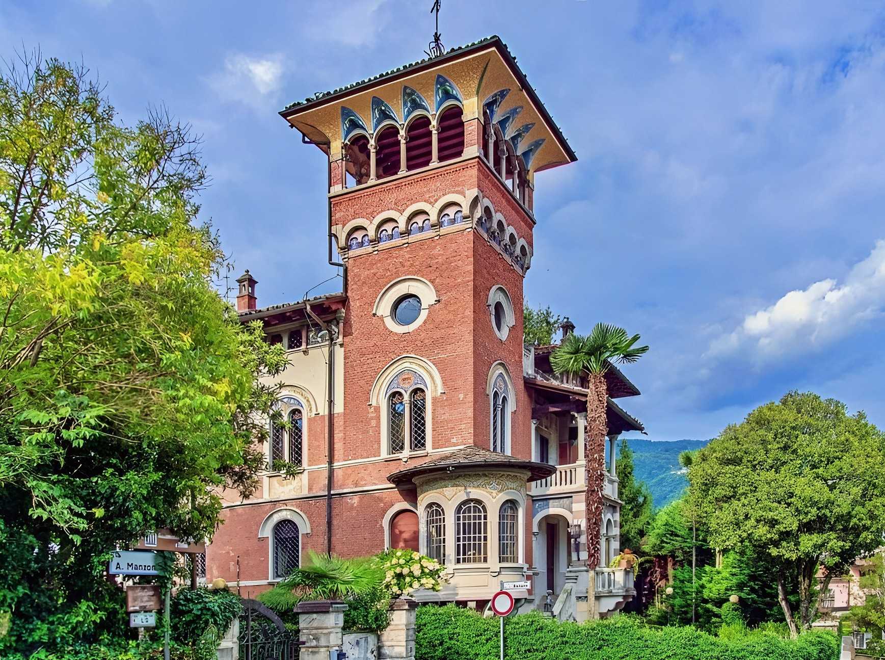 Photos Neo-Romanesque prestigious villa with private garden in Stresa