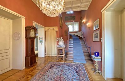 Historic Villa for sale Verbania, Piemont:  Entrance Hall