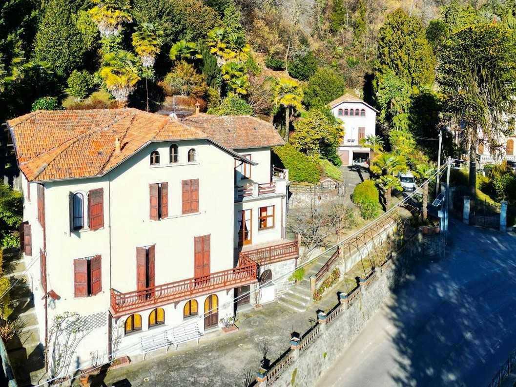 Photos Lake Maggiore: Lake view mansion near Meina