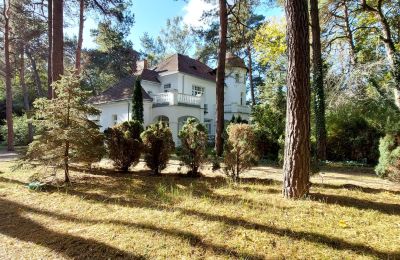 Historic Villa for sale Baniocha, Masovian Voivodeship:  