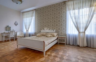 Manor House for sale Ossowice, Dwór w Ossowicach, Łódź Voivodeship:  