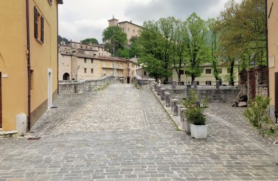 Castle for sale Piobbico, Garibaldi  95, Marche:  