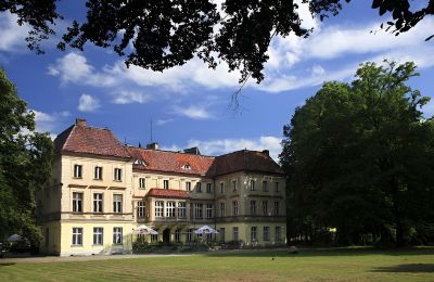 Castle for sale Wojnowice, Silesian Voivodeship, Image 1/9