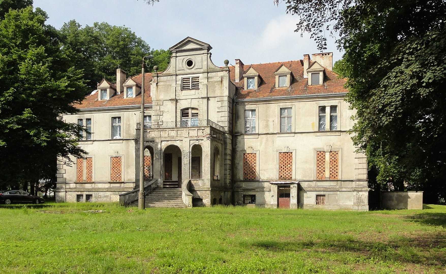 Photos Silesia castle for sale, Gwoździany