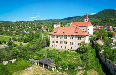 Slot købe Žitenice, Zámek Žitenice, Ústecký kraj, Dronefoto