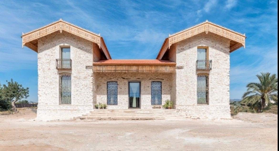 Photos Beautifully Restored 18th Century Farmhouse in Elche, Alicante  