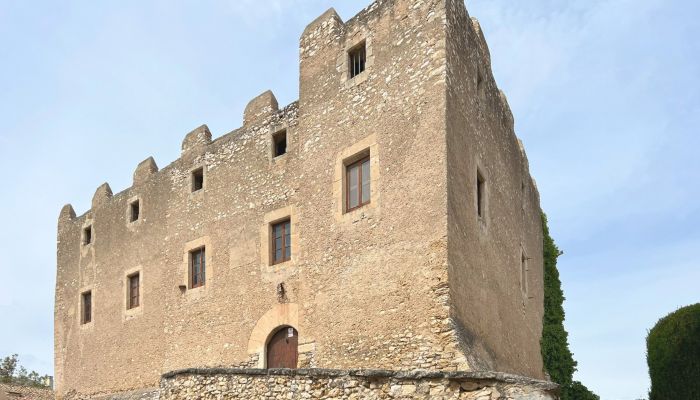 Medieval Castle for sale Creixell, Catalonia,  Spain, 1