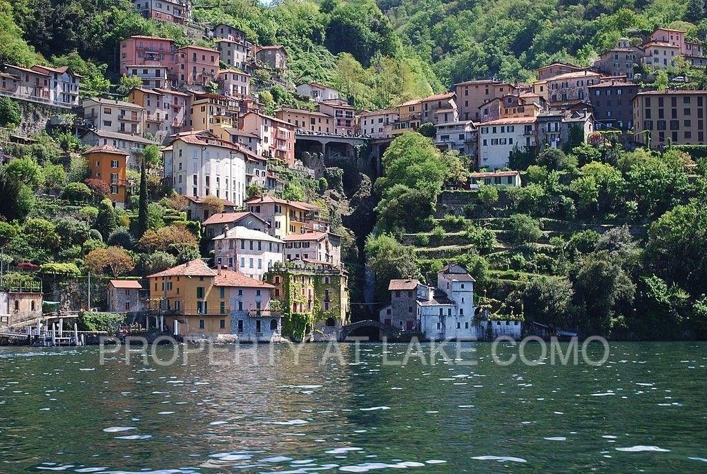 Photos Hotel and restaurant at Western Shore of Lake Como