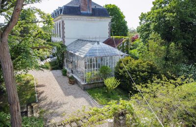 Historic Villa for sale Le Vaudreuil, Normandy, Image 2/10