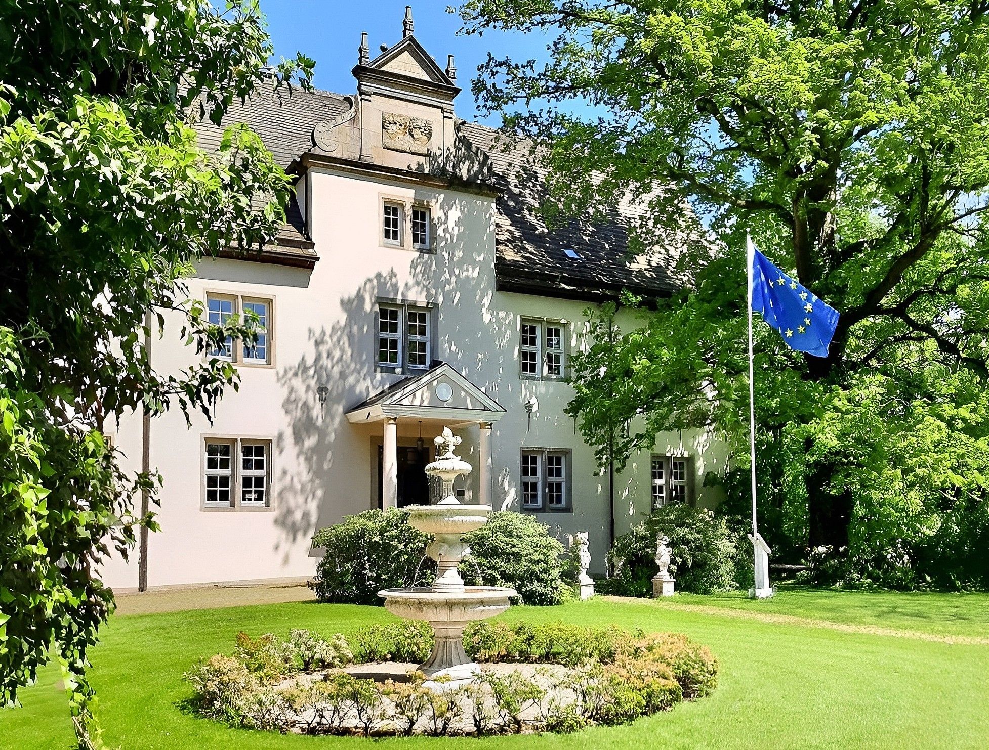 Castle for sale 32683 Barntrup, North Rhine-Westphalia, Exterior View