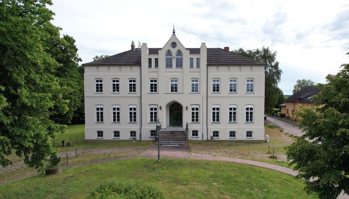 Manor House 18236 Kröpelin, Mecklenburg-West Pomerania