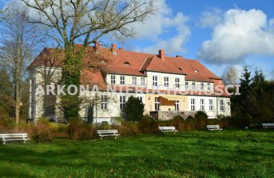 Castle for sale Golczewo, West Pomeranian Voivodeship, Image 2/17