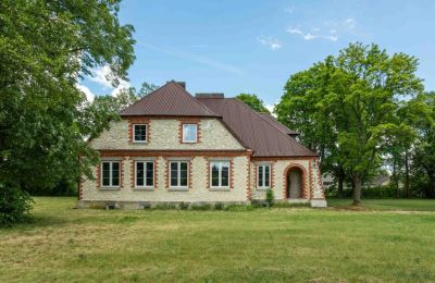 Historic Villa for sale Piaski, Wolności 19, Łódź Voivodeship, Stara szkoła w Piaskach