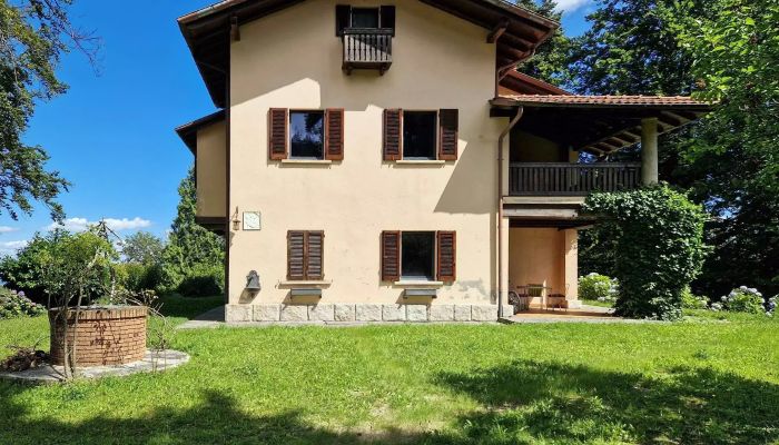 Historic Villa for sale Gignese, Piemont,  Italy