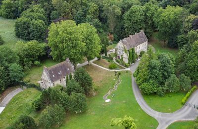 Herregård købe 95300 Pontoise, L'Isle-Adam, Île-de-France, Dronefoto