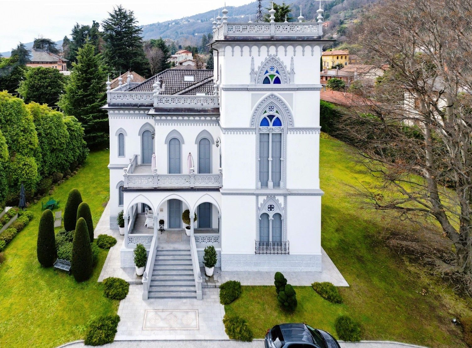 Photos Exclusive Belle Epoque residence on Lake Maggiore