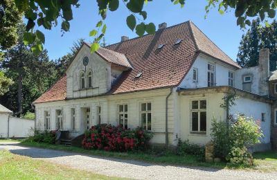 Manor House for sale 18556 Zürkvitz,  Zürkwitzer Str. 15, Mecklenburg-West Pomerania, Side view