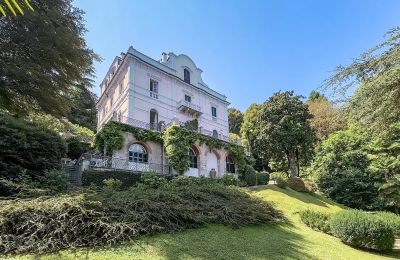 Ejendomme, Lejlighed i Villa Amalia i Stresa - Søudsigt og privat strand