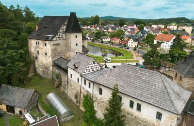 Character Properties, Medieval castle in West Bohemia