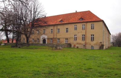 Castle for sale Bielawa, Wolności 92, Lower Silesian Voivodeship, Photo 5/7