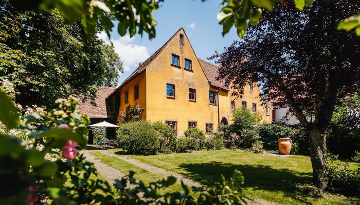 Castle Freiburg im Breisgau, Opfingen