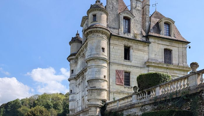 Castle Magny-en-Vexin 1