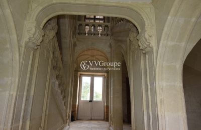 Castle for sale Thouars, New Aquitaine, Photo 4/10