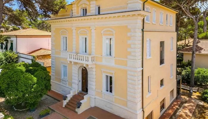 Historic Villa Castiglioncello 4