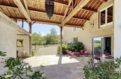 Manor House for sale Occitania, Outbuilding