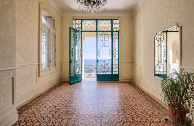 Castle Apartment for sale Beaulieu-sur-Mer, Provence-Alpes-Côte d'Azur, Entrance Hall