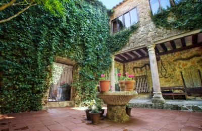 Castle for sale Soria, Medinaceli, Castile and León, Courtyard