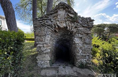 Historic Villa for sale Fauglia, Tuscany, Garden