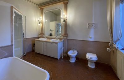 Historic Villa for sale Italy, Photo 36/48