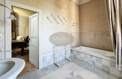 Castle for sale 31000 Toulouse, Occitania, Bathroom