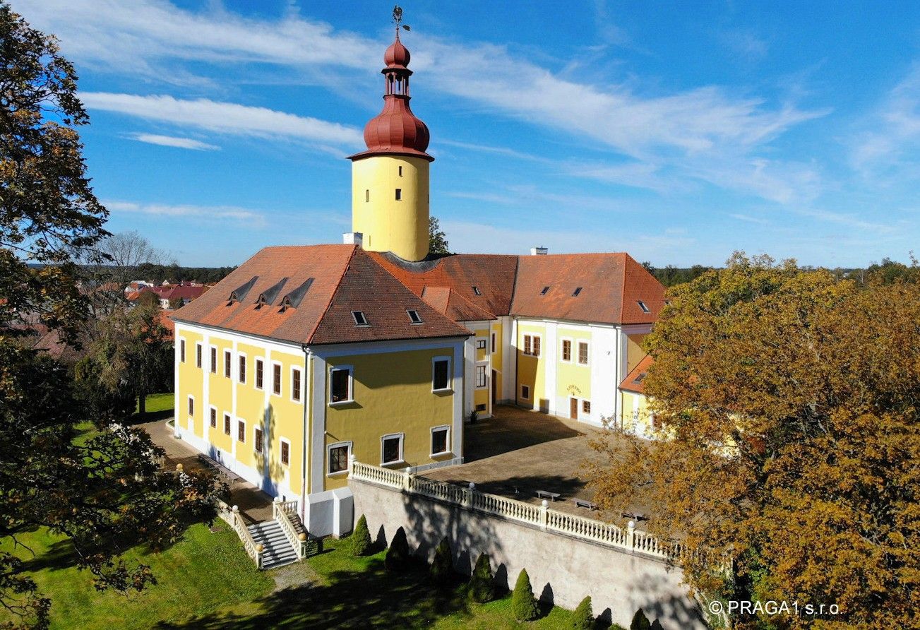 Photos Baroque chateau in South Bohemia