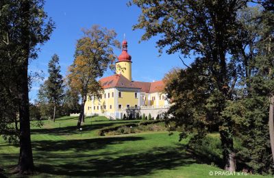 Castle for sale Czech Republic, Palace Garden