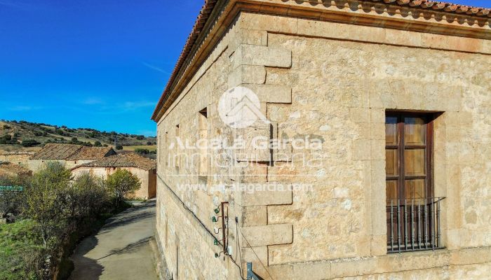 Castle Berlanga de Duero 4