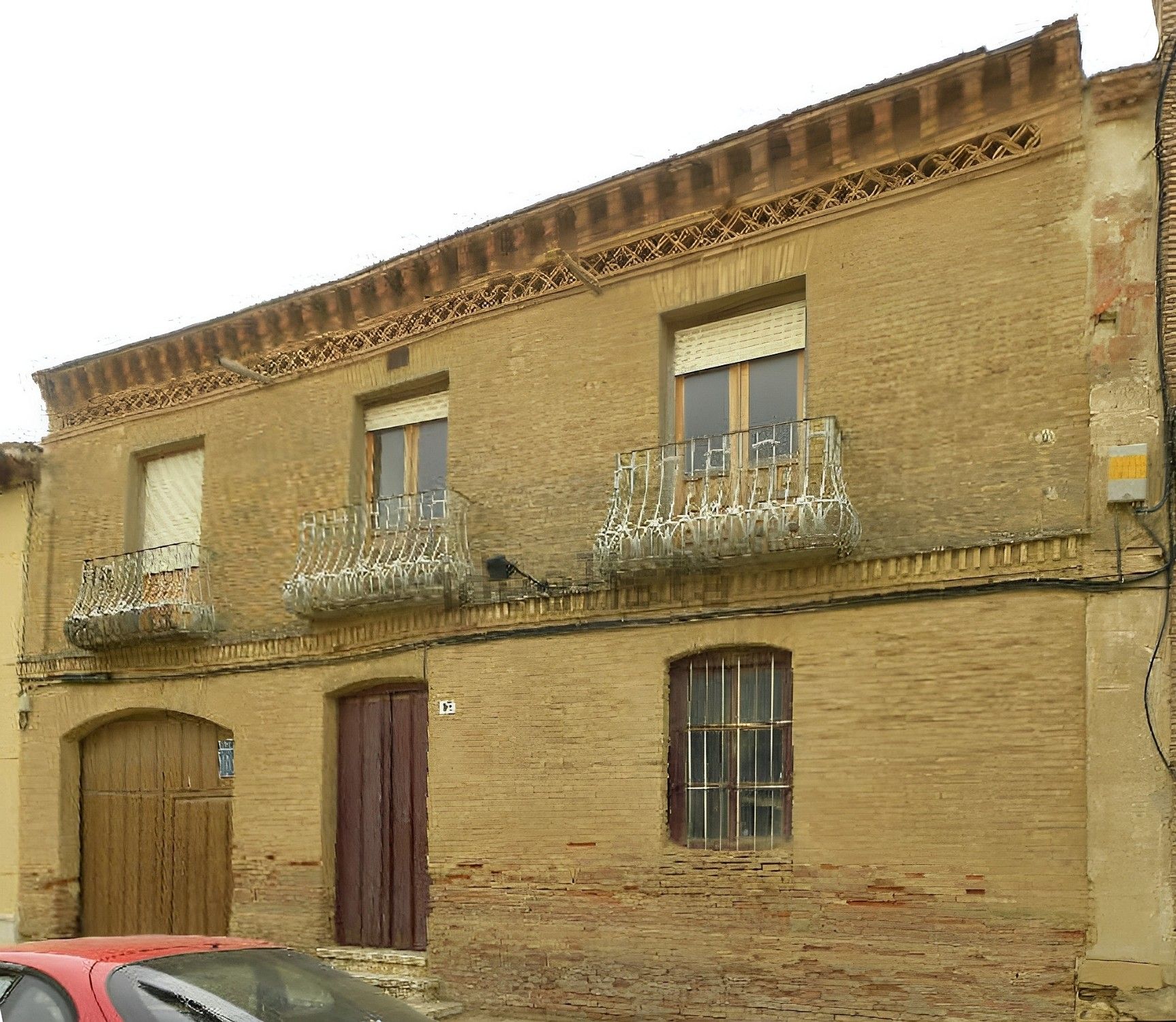 Photos Ancient oratory in Palencia from the 15th century