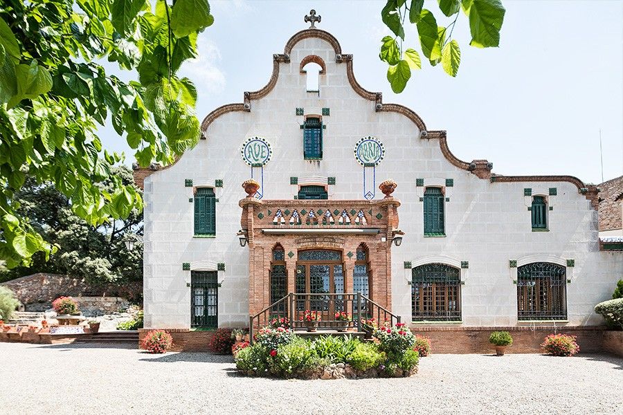 Photos The Estate Can Borrell with unique palace in the style of Catalan Modernism and 157 hectares of land 