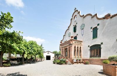 Historic Villa for sale Castellar del Vallès, Catalonia, Photo 4/42