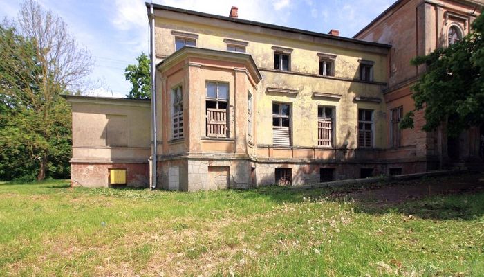 Manor House Strzyżno 2