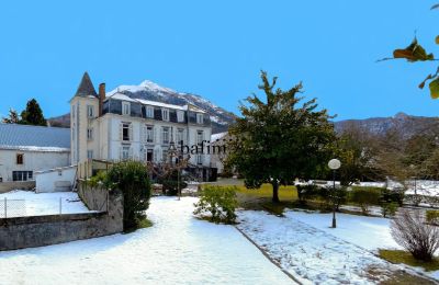 Historic Villa for sale Pau, New Aquitaine, Photo 1/16